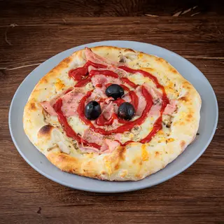 Akcija - Pizza Contra 32cm + Coca-Cola 1l