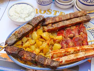Misto souvlaki