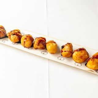 Buñuelos De Bacalao Con Miel De Romero