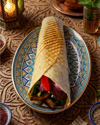 TORTILLA KRAFTOWA SHAWARMA WOŁOWA SMALL WRAP
