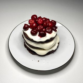 Панкейки з вишнею