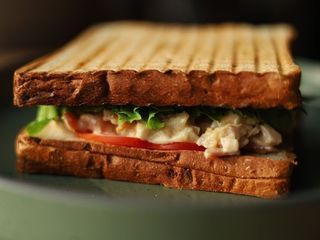 Сендвіч з куркою (280g)