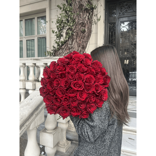 წითელი ვარდები ( 50 ცალი ) 