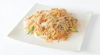 22a.Spaghetti di riso con manzo e verdure