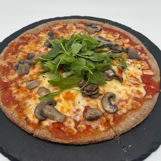 Mushroom and truffle pizza
