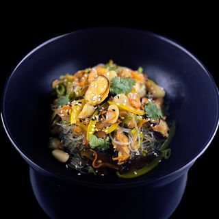 Фунчоза з морепродуктами