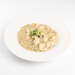 Sote od piletine i puretine s tartufom