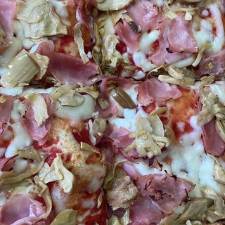 Trancio con prosciutto cotto e julienne di carciofi