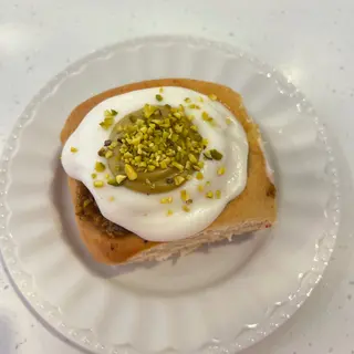 Roll De Pistacho 