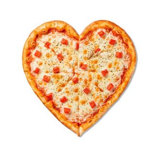Margherita pizza – srce Margherita pizza – srce
