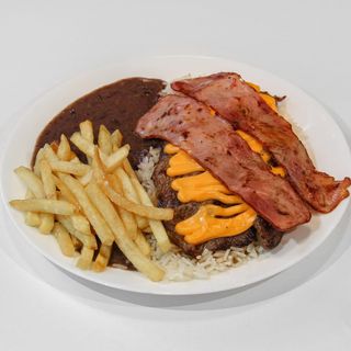 Prego com Cheddar e Bacon