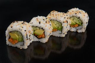 Урамаки Веджи (4бр)