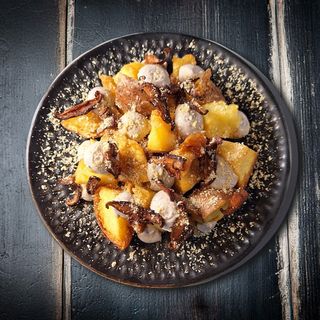 Patata Brava con Shitake Tartufo