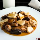 Pato Con Champiñones