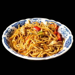 Tallarines Con Pollo