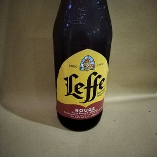 Leffe rouge in bottiglia 
