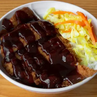 53 -Pollo crujiente katsu don