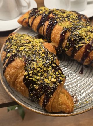 Croissant cu fistic