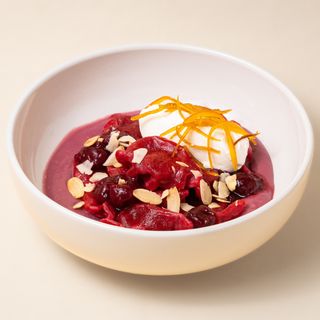 Вареники з вишнею (280г)