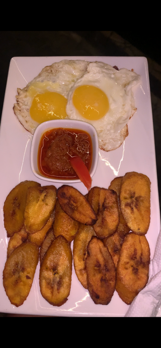 Fried plantain and Fried / scrambled egg