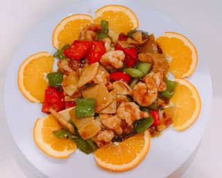 P13. Gambas con Salsa Gong Bao