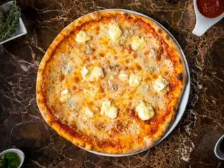 Pizza Quattro Formagi