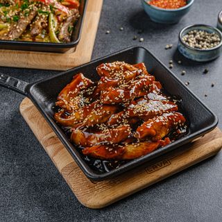 ქათმის ფილე ტერიაკის სოუსით