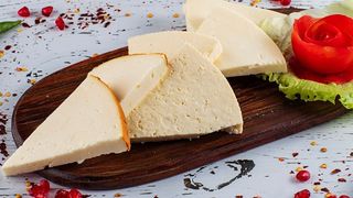 ქართული ყველის ასორტი