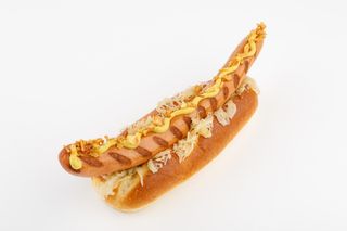 Löwen monaco con patate fritte