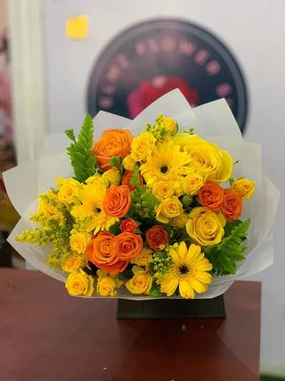 NAOMIS BOUQUET