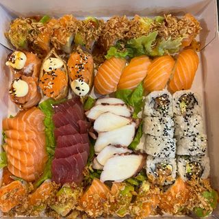1002 Sushi Grande Misto