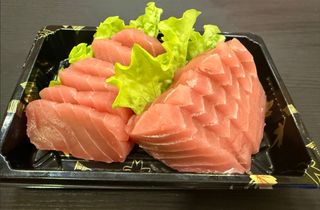 402. Sashimi tonno - 12 pezzi