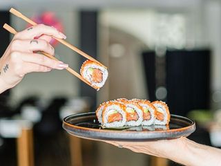 Uramaki Daburu Sake