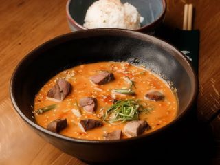 Червоний карі з качкою (500g)