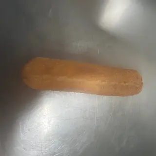 Rolos de salsicha e queijo 