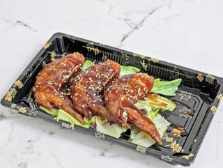 8 Alitas De Pollo Con Sésamo (3 Uds.)