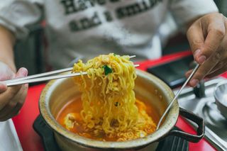 Spaguettis Chinos a la Plancha