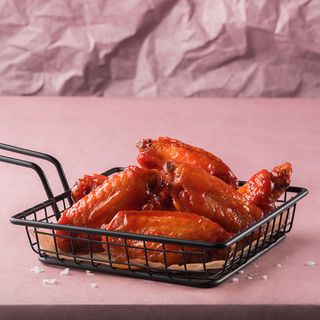 Крильця в кисло-солодкому соусі