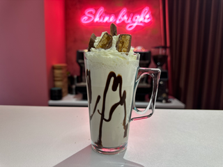 Фрапе Снікерс