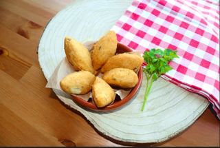 Pastel de Bacalhau