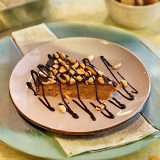 Тістечко"Снікерс"(100гр)