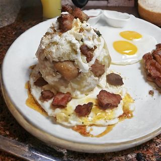 Bolón Mixto camarón y chicharrón