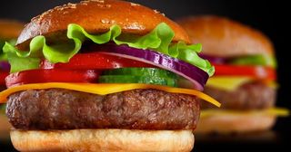 Телешки бургер (400г) + Coca-Cola Original Taste (500мл)