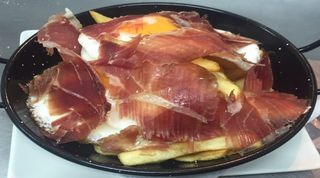 Huevos Estrellados Con Jamón Ibérico