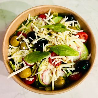 Ensalada Vegana Estilo Italiano