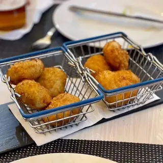 Croquetas de gambas al ajillo (1 ud.)