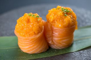 Yamato spicy salmon - 2 pezzi