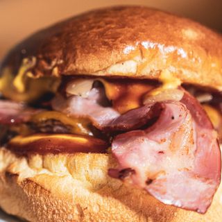 Бургер Michael Jordan (350г)