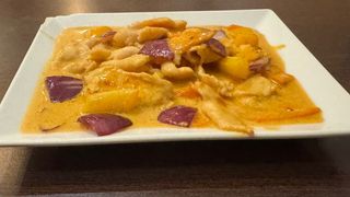 Pollo al curry massaman