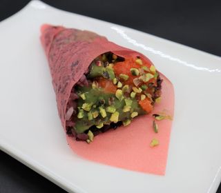 121. Sesamo black spicy salmon